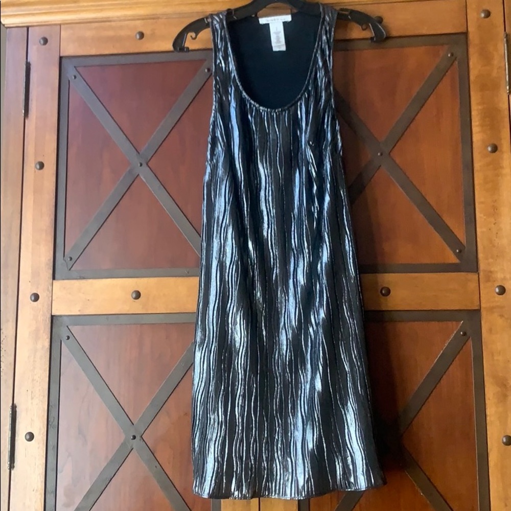 Laundry Metallic Silver Dress SZ M NWT